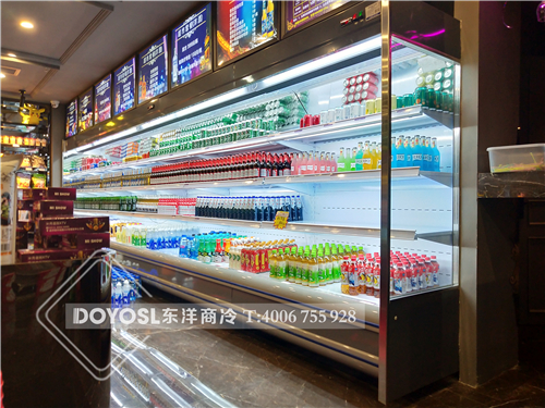 飲料展示冷柜如何調(diào)節(jié)溫度，選擇飲料柜風(fēng)冷好還是直冷好